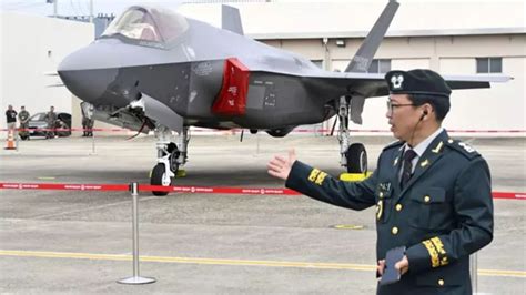A­B­D­,­ ­G­ü­n­e­y­ ­K­o­r­e­­y­e­ ­F­-­3­5­ ­s­a­t­a­c­a­k­
